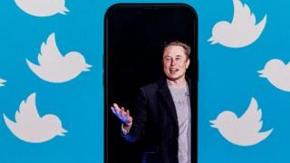 ايلون ماسك يعلن عن تغييرات جذرية في تويتر الفترة المقبلة