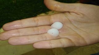 سحب رعدية وأمطار غزيرة وزخات بَرَد على المملكة