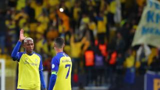 تاليسكا يبتعد عن النصر خمسة مباريات بعد إصابته العضلية