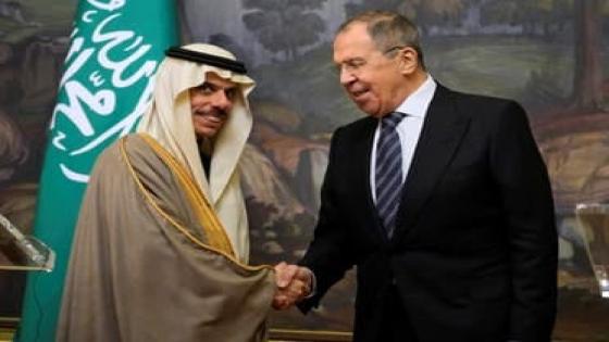 استعداد الرياض لحل الصراع في أوكرانيا وتعزيز العلاقات مع موسكو